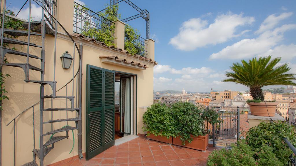 Rental In Rome - Fontana Di Trevi Penthouse Εξωτερικό φωτογραφία