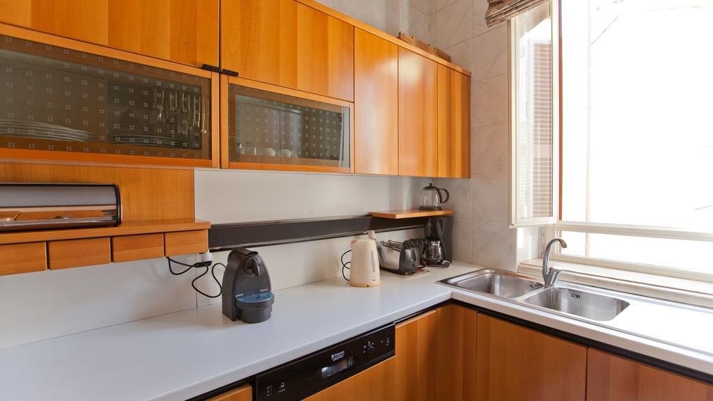 Rental In Rome - Fontana Di Trevi Penthouse Εξωτερικό φωτογραφία